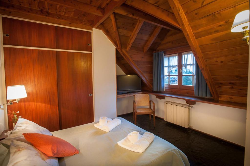 Apart Hotel La Bora San Martín de los Andes Quarto foto